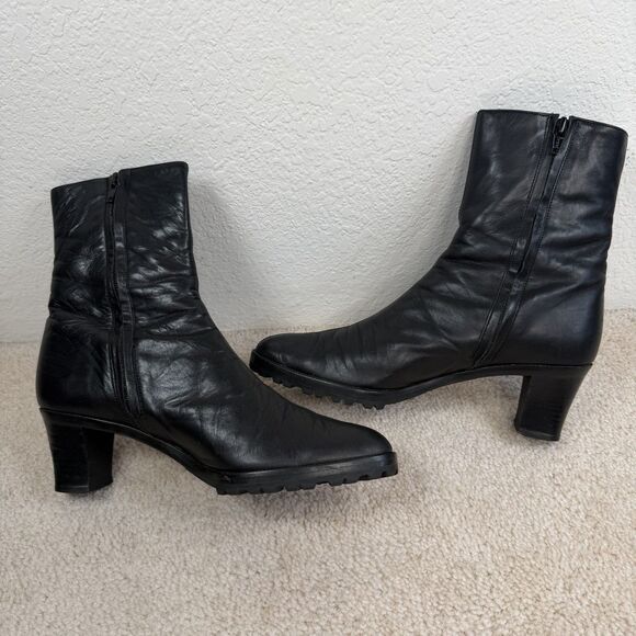 VINTAGE DKNY Black Genuine Leather Ankle Boots Size 9.5 B Mid Heel Zip Up ITALY - Picture 7 of 12